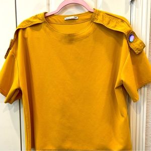 Zara Woman’s Merry-gold Mustard Boxed Short Sleeve Top Size:Small Preloved